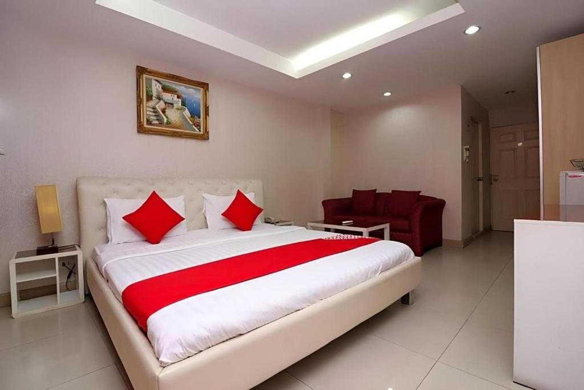Oyo Diamond Silom Hotel Bangkok